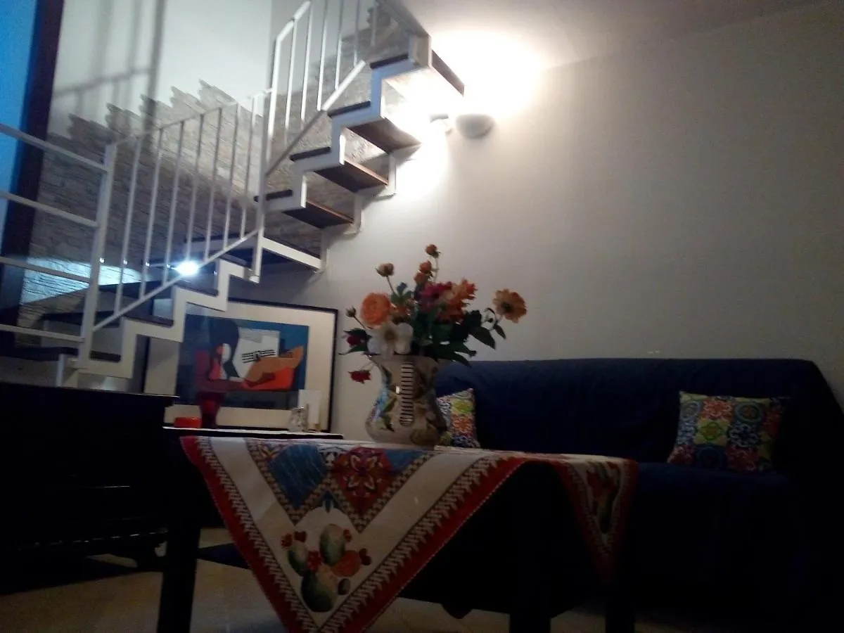 Casa Maravigghia contacts